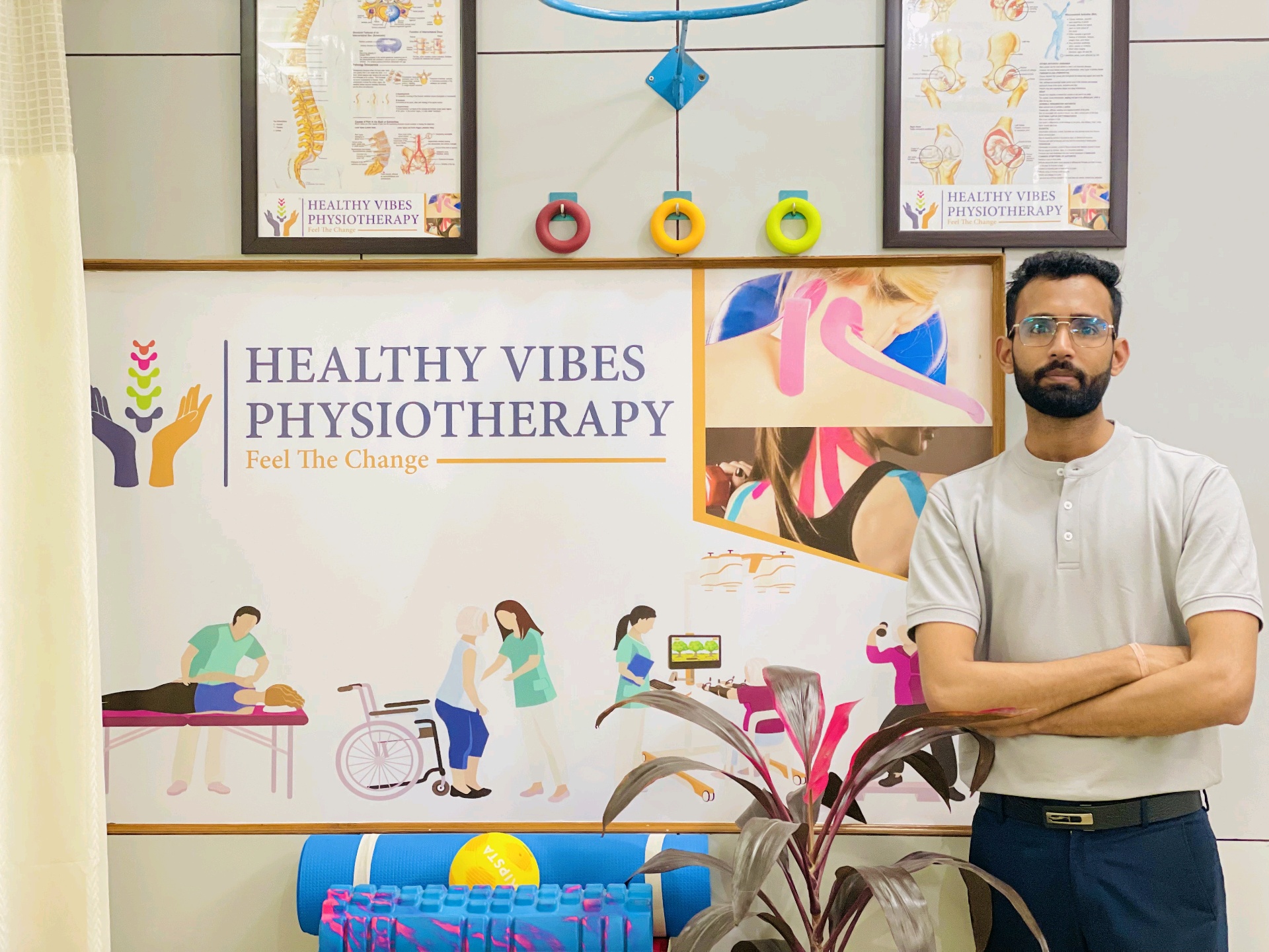 Dr Amit Sambharwal Pt